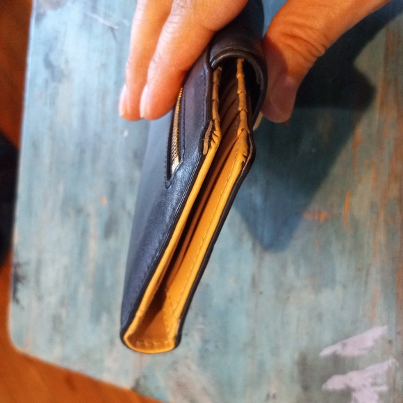 Kate Spade wallet - Picture 13 of 13